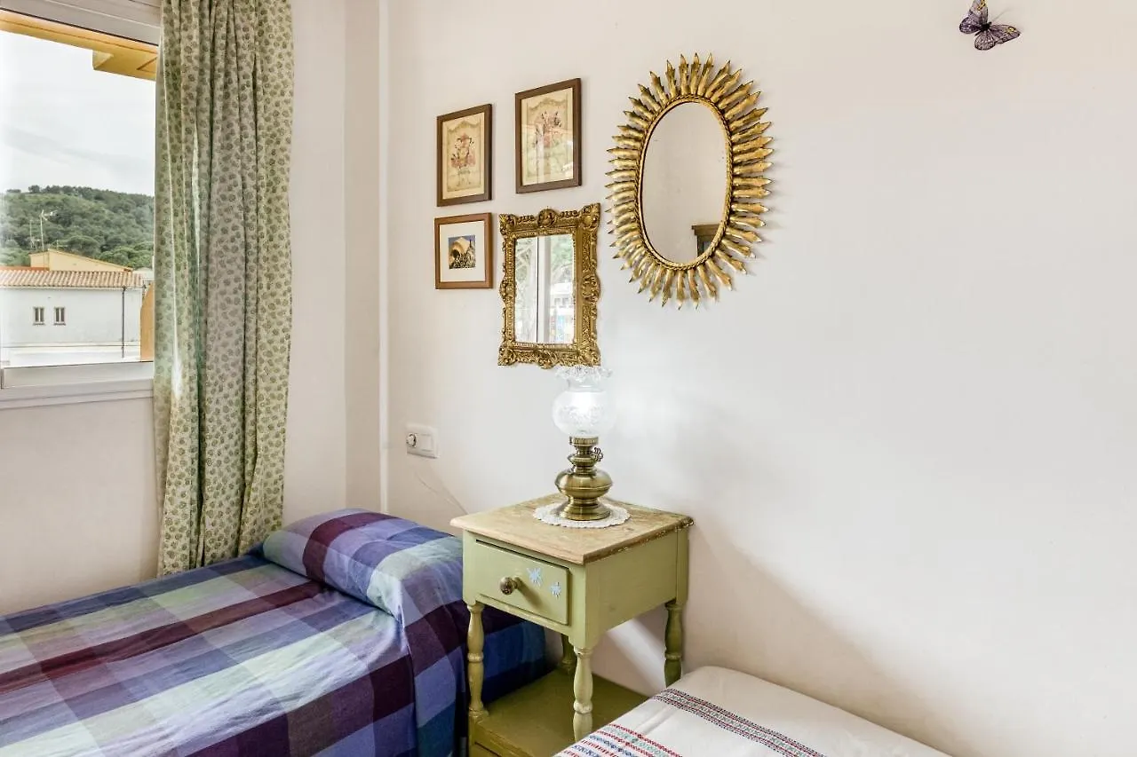 Montgo Apartman L' Escala